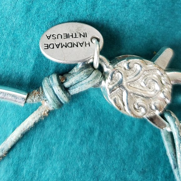 2/15$ Lizzy james metal and cord necklace - Picture 8 of 13